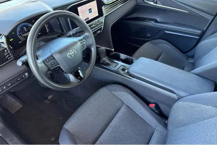 $25470 : Toyota Camry 2025 SE 4dr Sed image 5