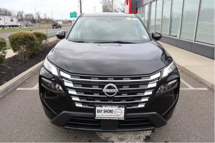 $23305 : Nissan Rogue 2025 AWD SV 4dr image 4