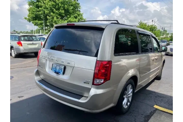 $8600 : 2014 Grand Caravan SXT image 5
