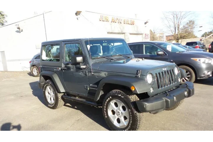 $12500 : 2017 Wrangler Sport image 3