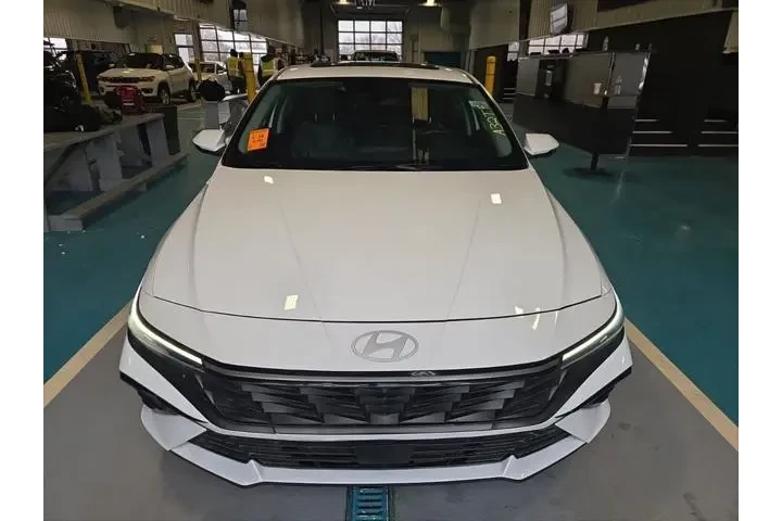 $23493 : Hyundai ELANTRA 2025 Limited image 2