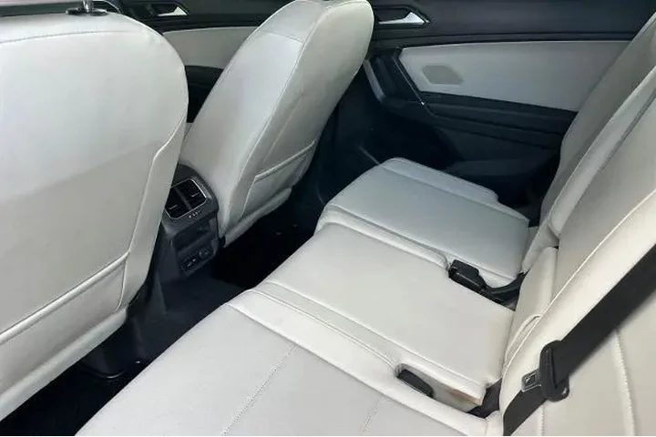 $16995 : Volkswagen Tiguan 2018 AWD 2 image 4