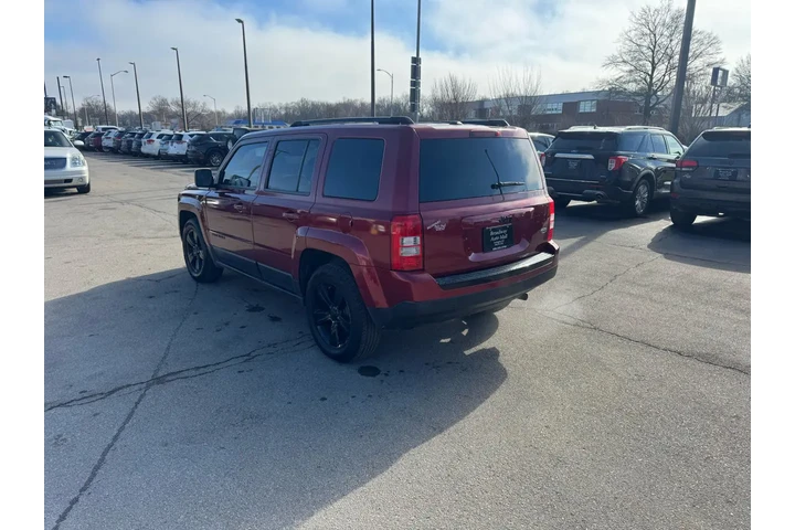 $4980 : 2015 Patriot FWD 4dr Altitude image 4