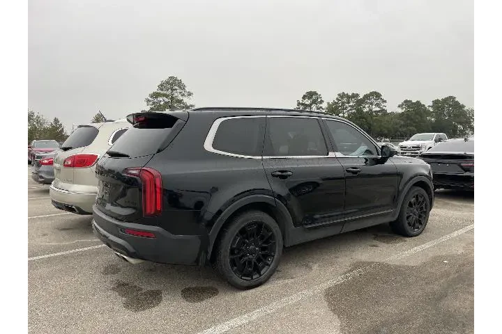 $24481 : Kia Telluride 2021 AWD EX 4d image 2