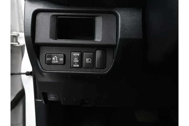 $27500 : Toyota Tacoma 2018 4x4 TRD S image 10