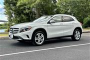 2016 GLA 250 4MATIC SUV thumbnail