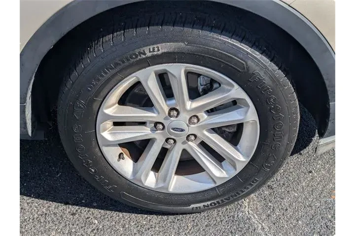 $14988 : Ford Explorer 2017 XLT 4dr S image 9