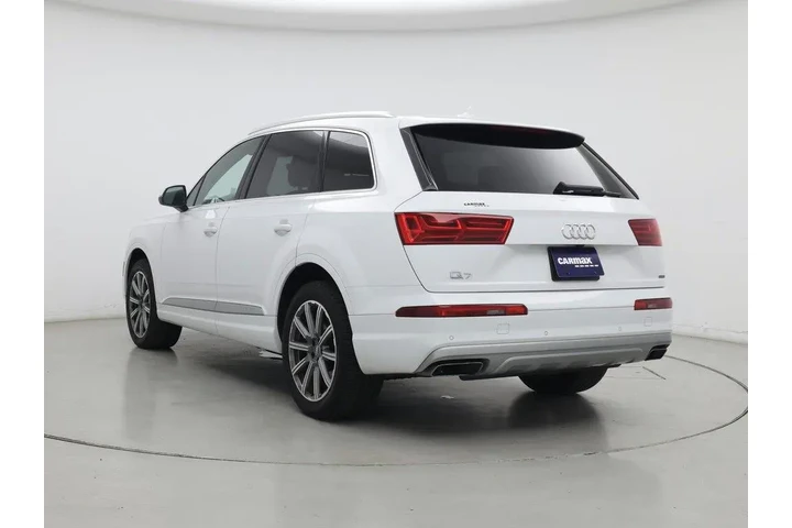$24998 : Audi Q7 2019 AWD quattro SE image 2
