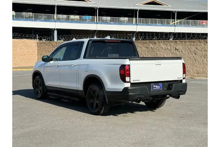 $31989 : Honda Ridgeline 2022 AWD Bla image 4