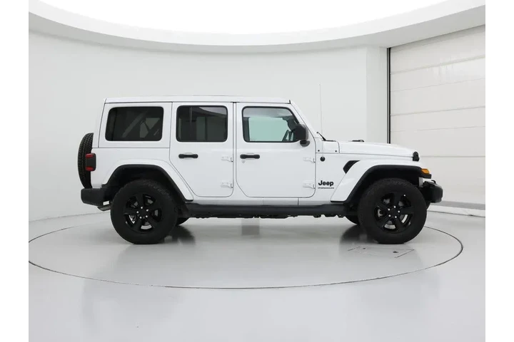 $39998 : Jeep Wrangler 2023 4x4 Sahar image 7