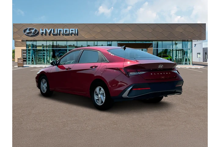 $17451 : Hyundai ELANTRA 2025 SE 4dr image 5