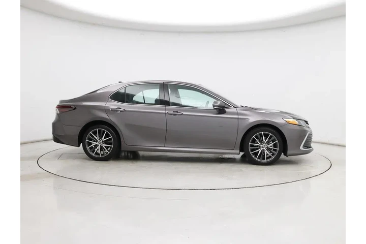 $33998 : Toyota Camry Hybrid 2023 XLE image 7