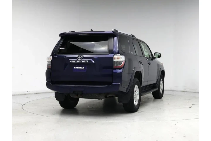 $35998 : Toyota 4Runner 2021 4x4 SR5 image 8