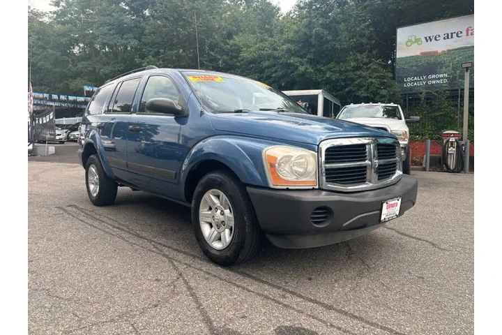 $5000 : 2005 Durango SXT image 1