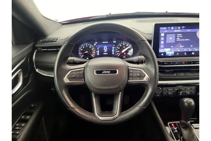 $23998 : Jeep Compass 2022 4x4 (Red) image 10