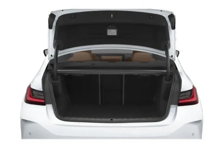 $34943 : BMW 3 Series 2024 AWD 330i x image 10