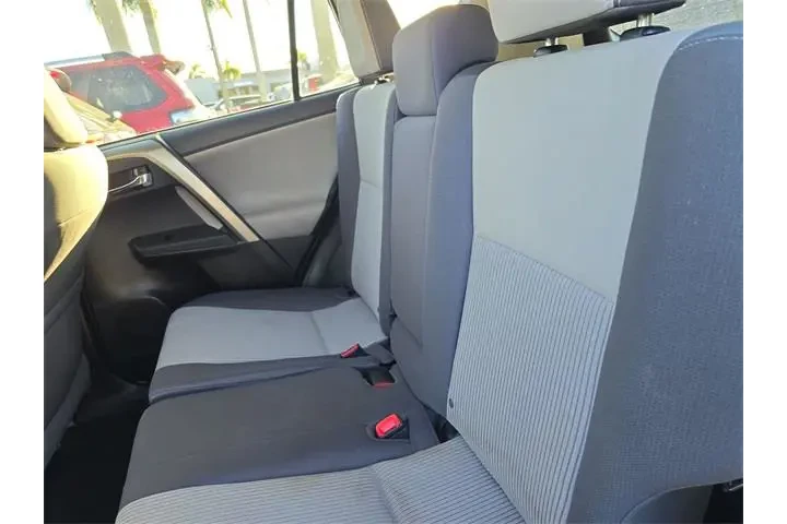 $8990 : Toyota RAV4 2014 XLE 4dr SUV image 9