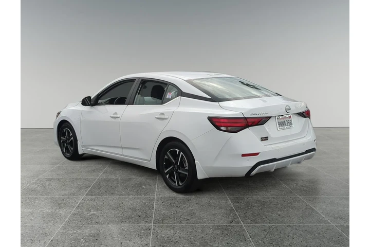 $21500 : Nissan Sentra 2024 SV 4dr Se image 3