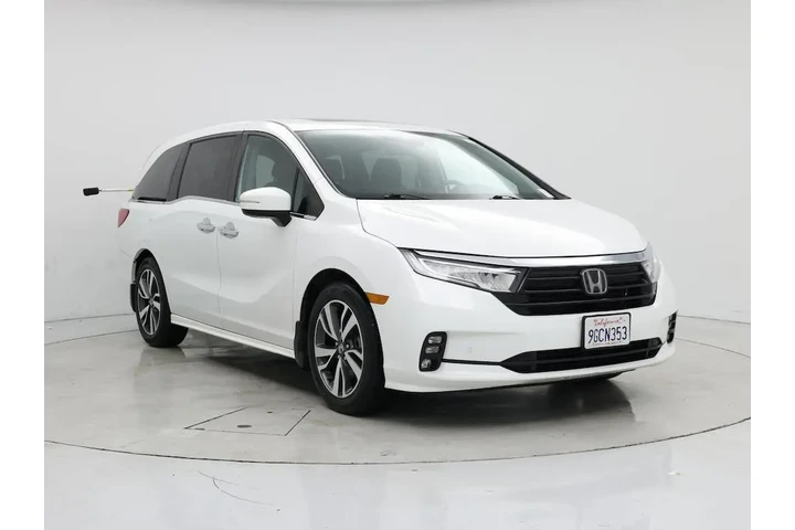 $37998 : Honda Odyssey 2023 Touring 4 image 1