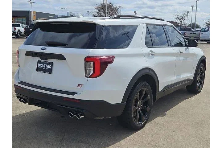$40000 : Ford Explorer 2023 AWD ST 4d image 3