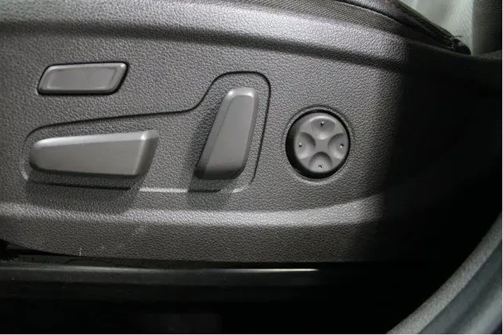 $13986 : Hyundai SANTA FE 2019 Limite image 4