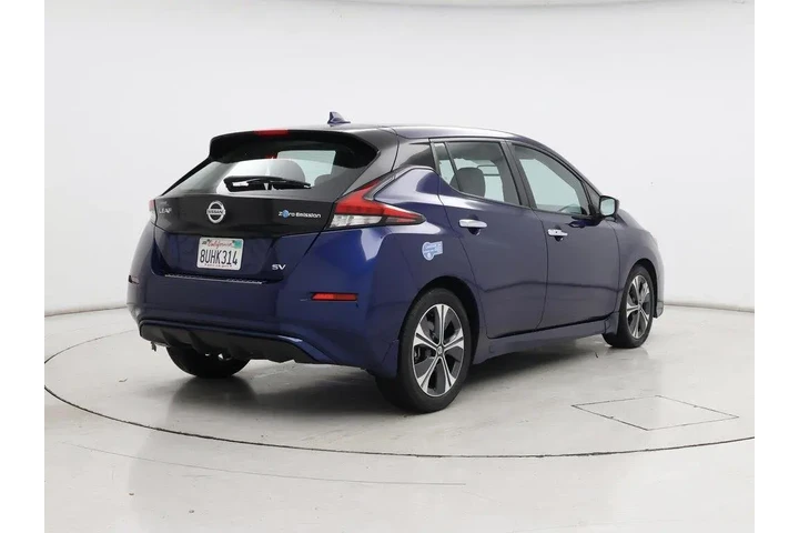 $13998 : Nissan LEAF 2020 SV 4dr Hatc image 8