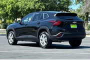 $18737 : Chevrolet Trax 2025 LS 4dr C thumbnail