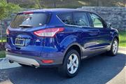 $7997 : 2016 Escape SE thumbnail