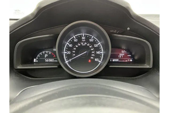 $16891 : Mazda Mazda3 2018 Touring 4d image 10