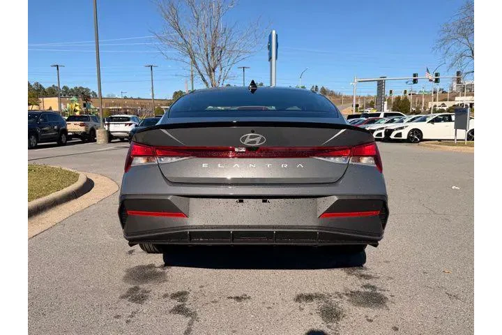 $22909 : Hyundai ELANTRA 2026 SEL Spo image 6
