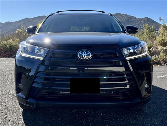 $21000 : 2019 Toyota  Highlander SE FWD image 7