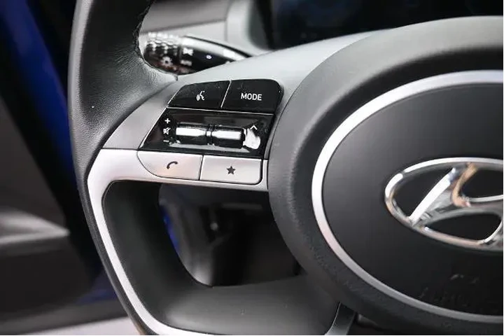 $23991 : Hyundai TUCSON 2023 SEL 4dr image 3
