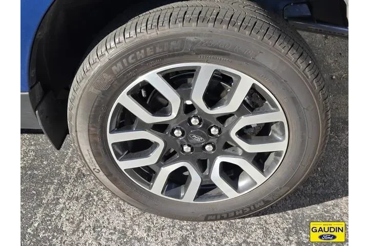 $31087 : Ford Maverick 2023 Lariat 4d image 4