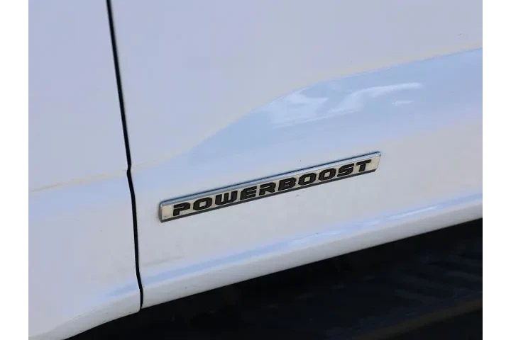 $39880 : Ford F-150 2023 4x4 XLT 4dr image 5