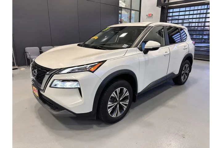 $22195 : Nissan Rogue 2023 AWD SV 4dr image 1