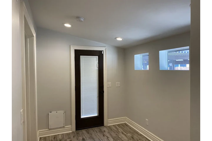 $900 : ¡Bienvenido a esta casa de 2 image 2