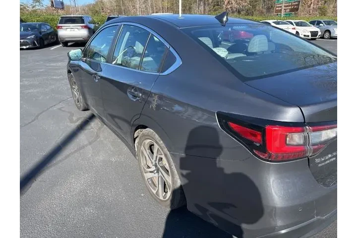 $22695 : Subaru Legacy 2022 AWD Limit image 6