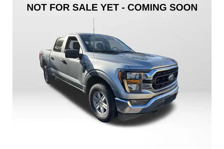 $38202 : Ford F-150 2023 4x4 XLT 4dr image 1