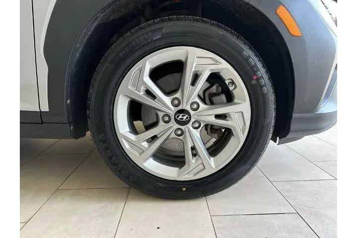 $19988 : Hyundai KONA 2023 AWD SEL 4d image 8