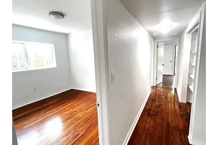 $1000 : Beautiful house in Miami ! image 8