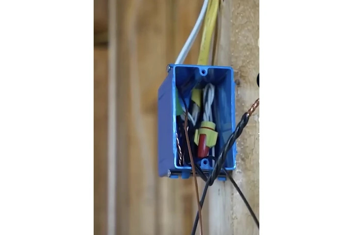 ELECTRICIAN IN ORANGE 24HRS image 2
