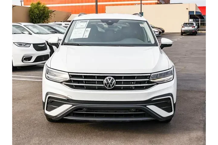 $19995 : Volkswagen Tiguan 2024 S 4dr image 2