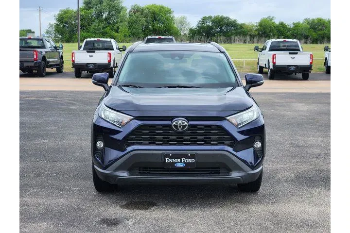 $23995 : Toyota RAV4 2021 XLE 4dr SUV image 2