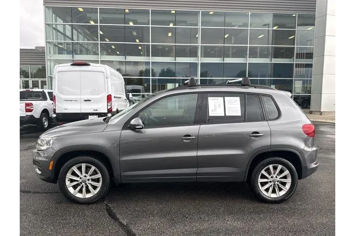 $11238 : Volkswagen Tiguan Limited 20 image 2