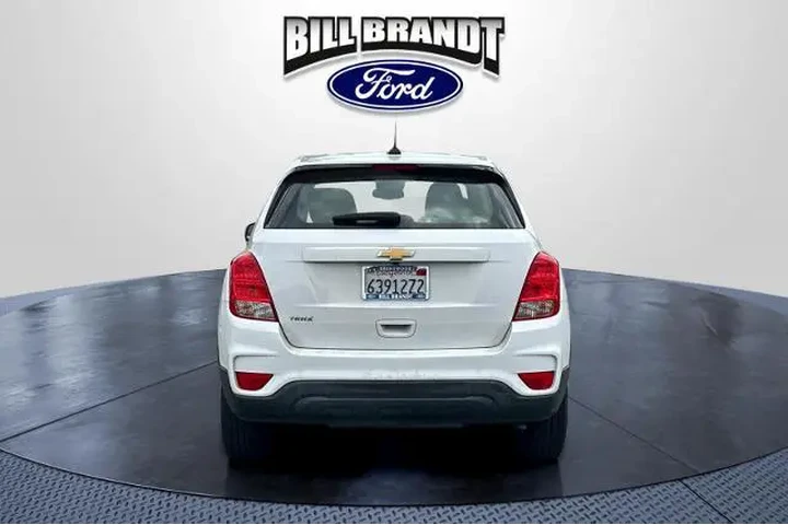 $9976 : Chevrolet Trax 2020 LS 4dr C image 3