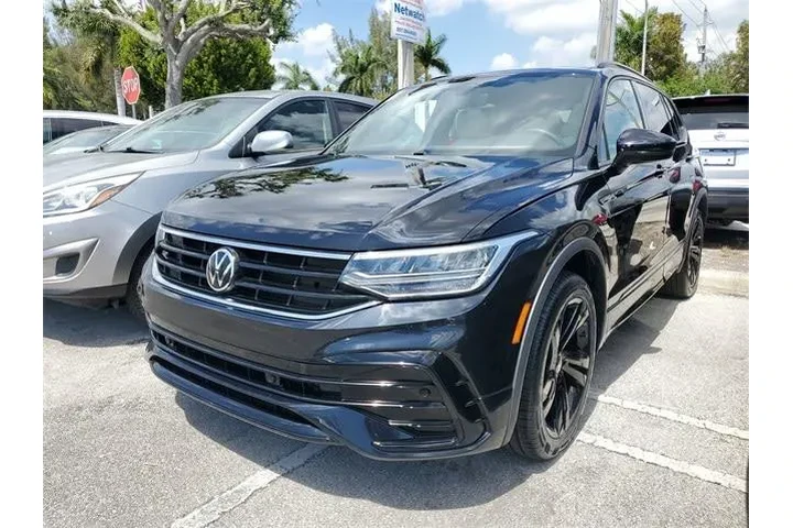 $21490 : Volkswagen Tiguan 2023 SE R- image 3