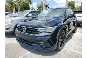 $21490 : Volkswagen Tiguan 2023 SE R- thumbnail