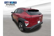 $21812 : Hyundai KONA 2024 AWD SEL 4d thumbnail