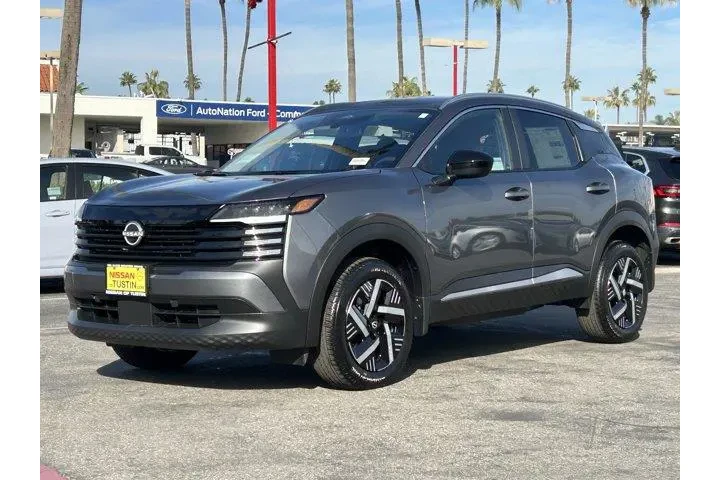$26195 : Nissan Kicks 2026 SV 4dr Cro image 1