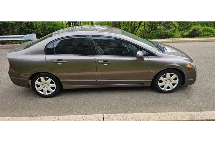 $7995 : 2009 Civic LX image 7